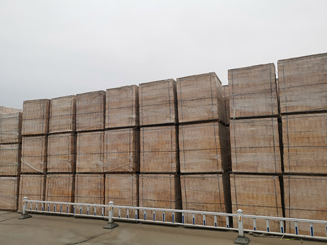 Ladrillo refractario