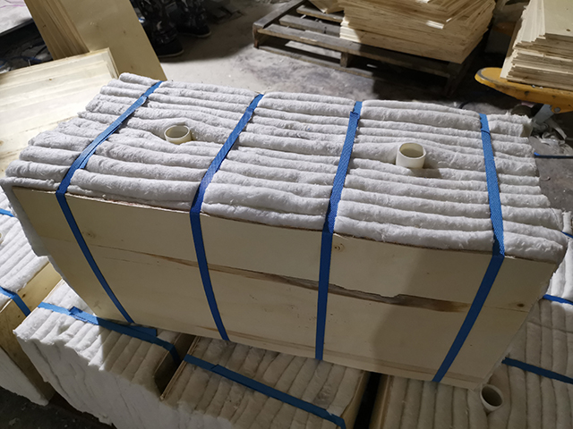 Aislamiento térmico refractario Algodón de fibra cerámica para revestimiento de paredes de hornos